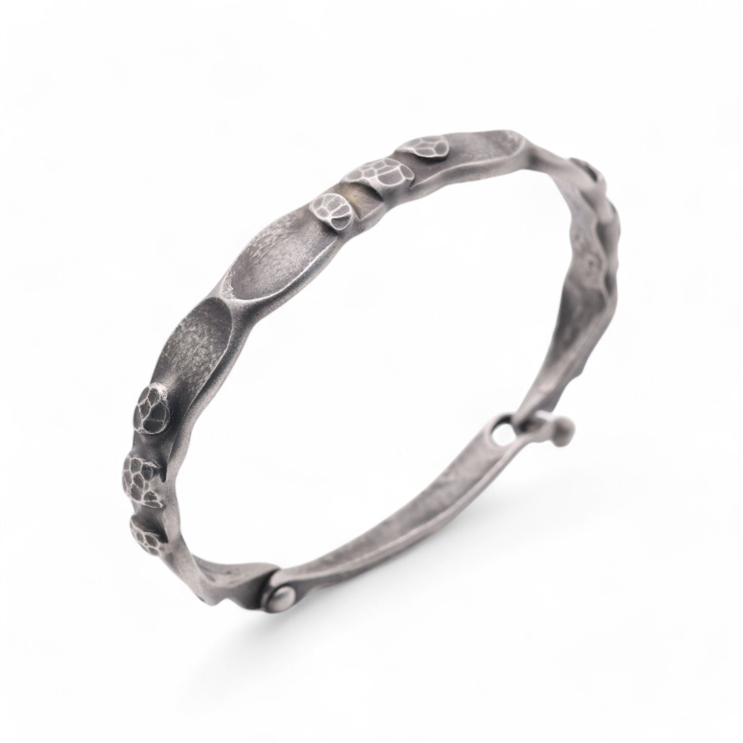 Hand-forged Stainles Steel "Stones" Bracelet with a clasp