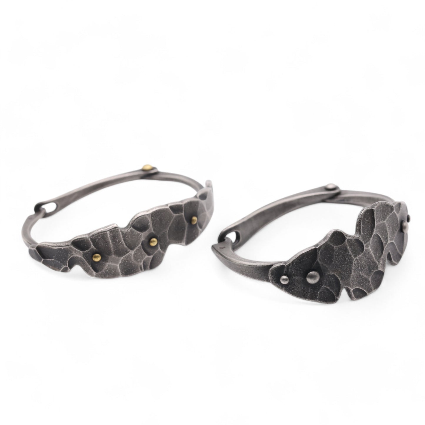 "Cloud" Bracelet with a clasp