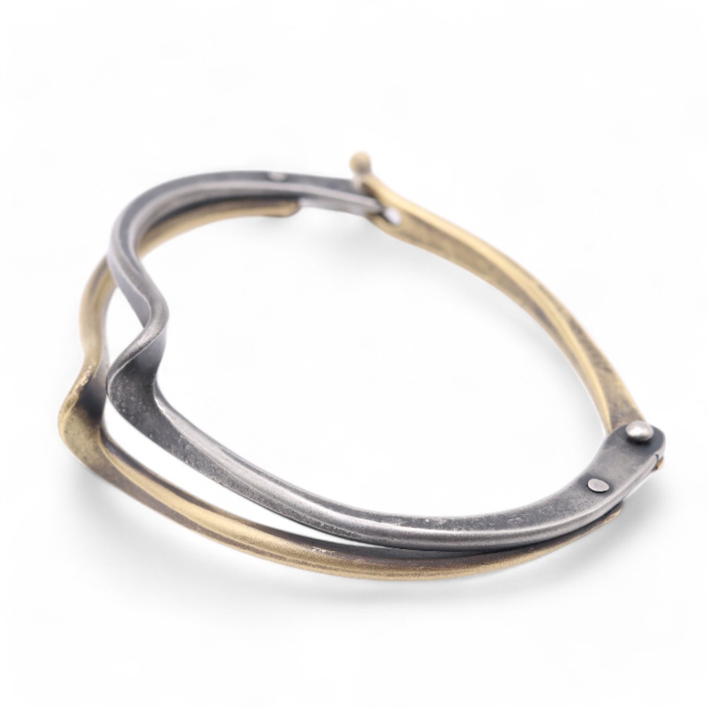 "Double Wave" Bracelet with a clasp