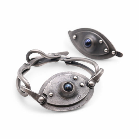 Black Pearl "Eye" Bracelet