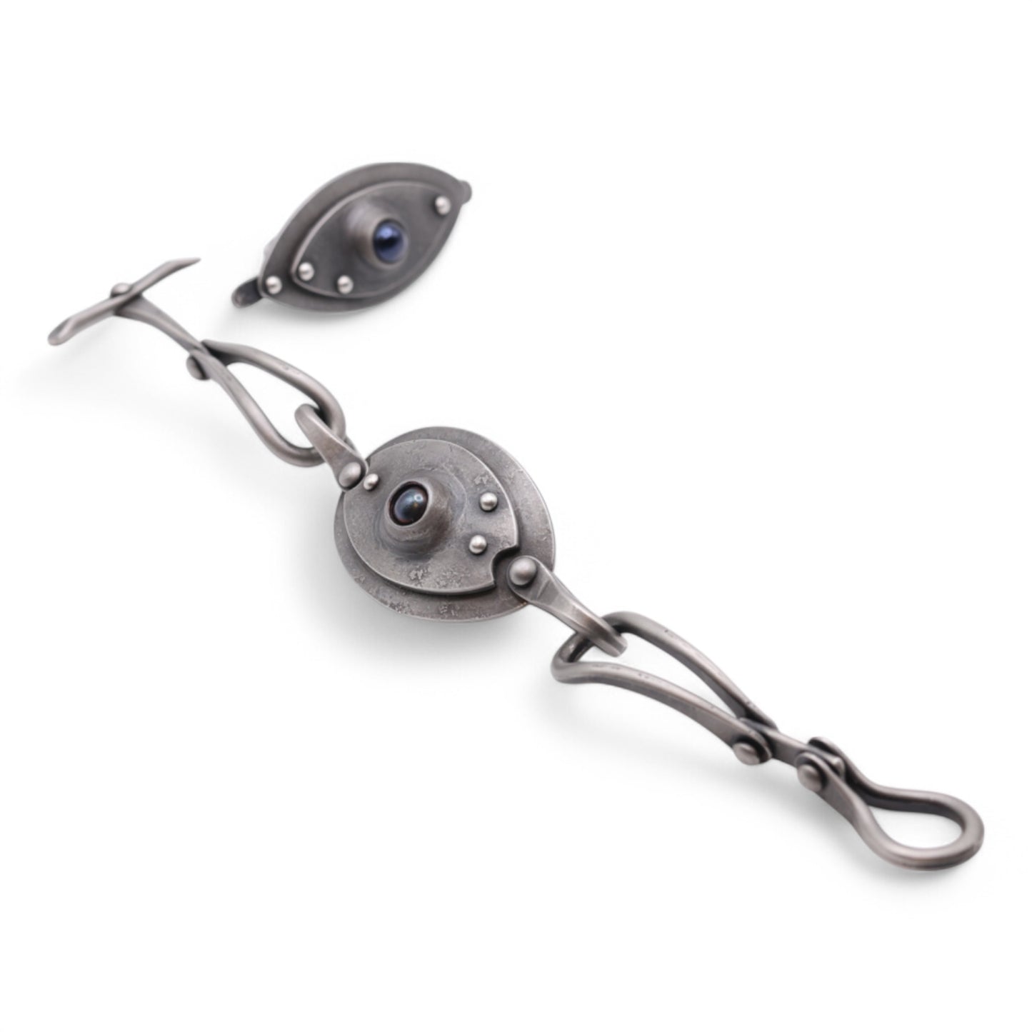 Black Pearl "Eye" Bracelet