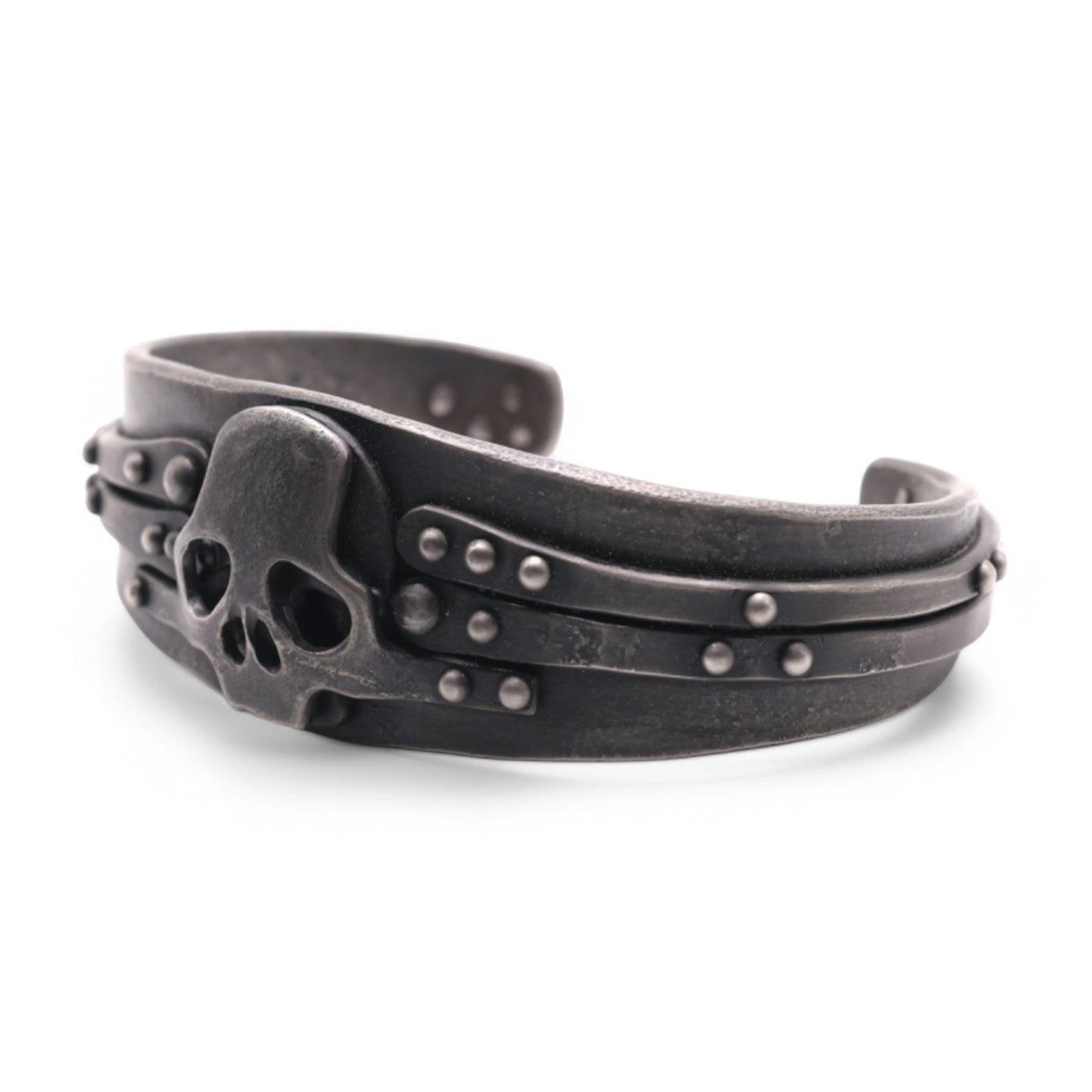 Bold Wide Stainless Steel Scull Cuff