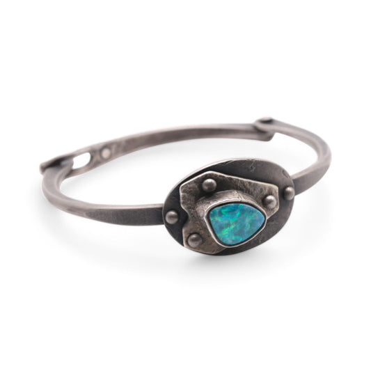 Light Opal Bracelet with a clasp