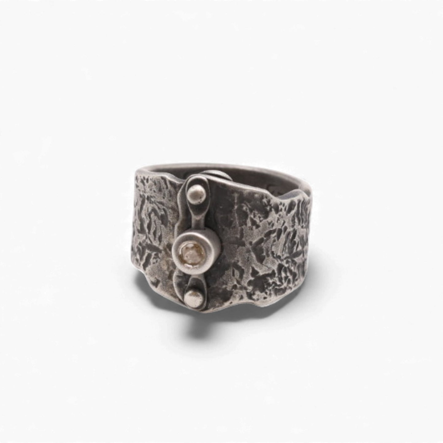 Big Diamond Clamp Ring