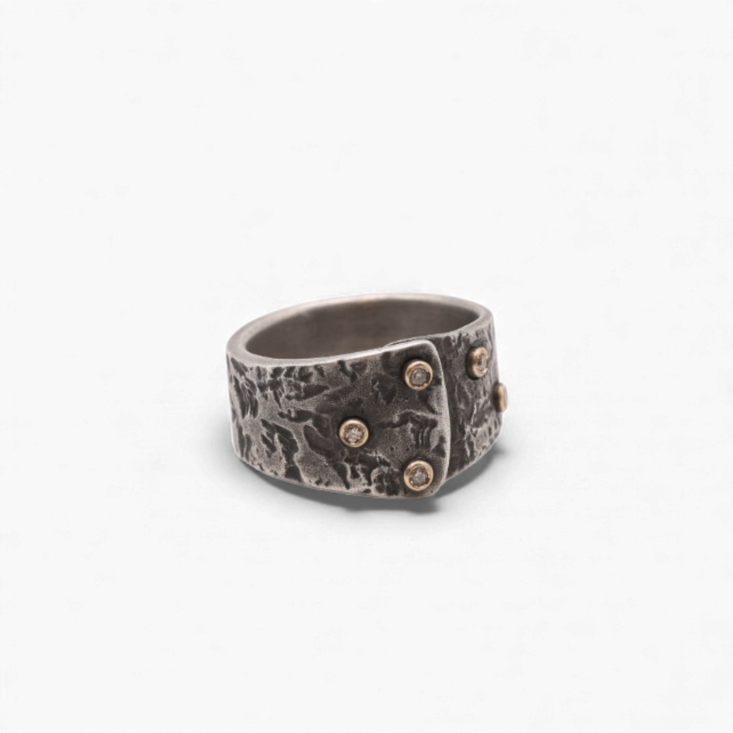 Five Diamonds Clamp Ring